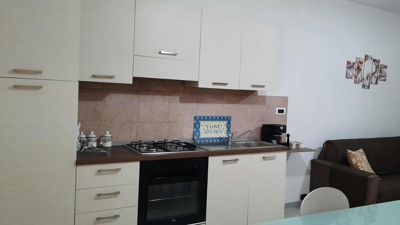 Casa Vacanze Il Glicine 1 Apartman Pachino Kültér fotó
