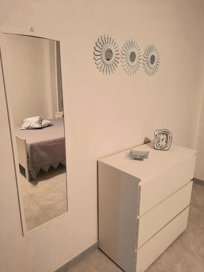 Casa Vacanze Il Glicine 1 Apartman Pachino Kültér fotó
